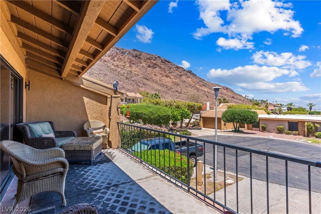 544 Greenbriar, Boulder City, NV 89005