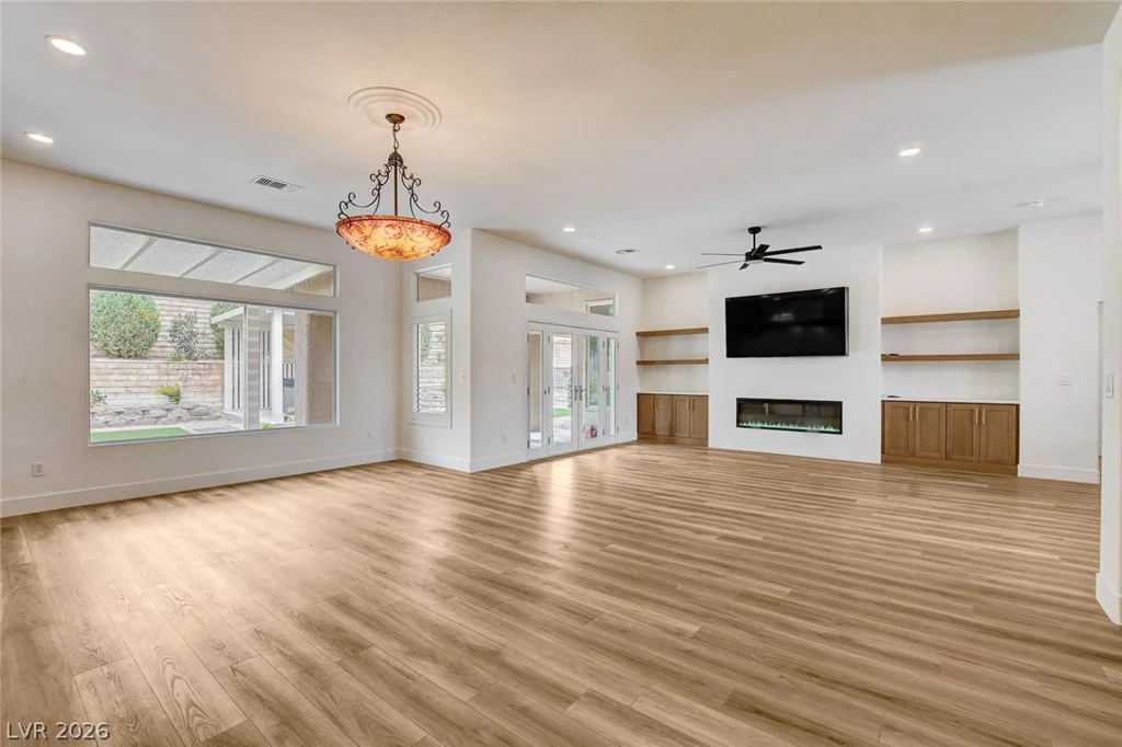2621 Hanging Rock, Las Vegas, NV 89134