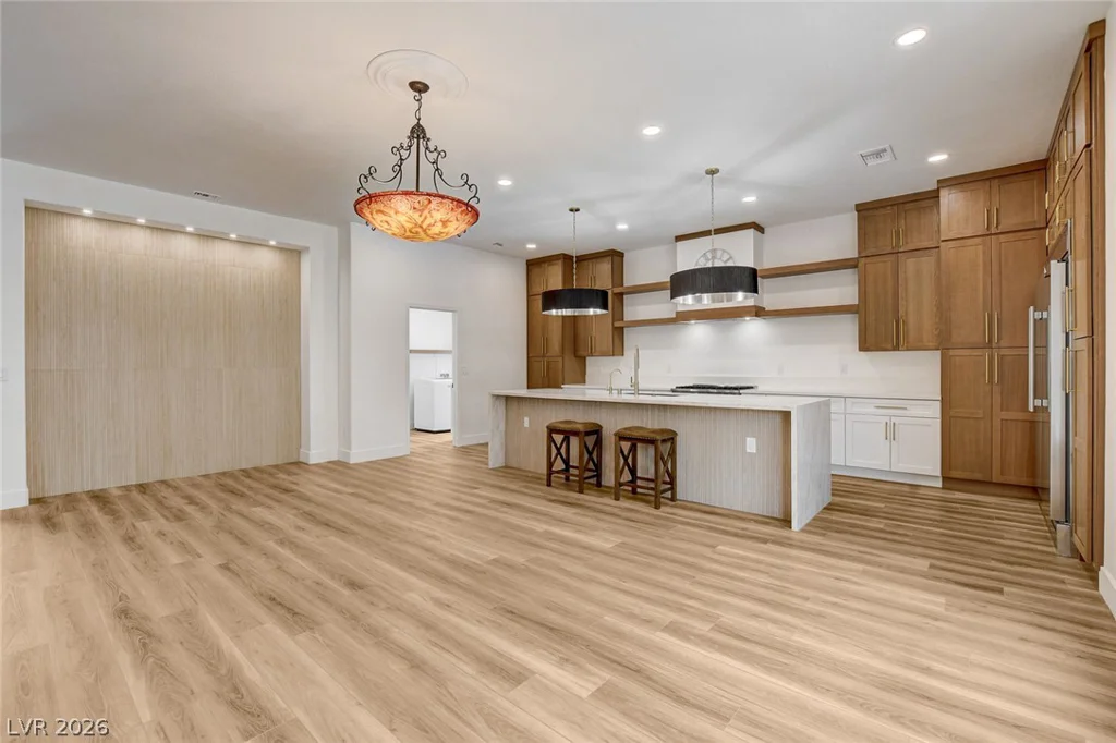 2621 Hanging Rock, Las Vegas, NV 89134