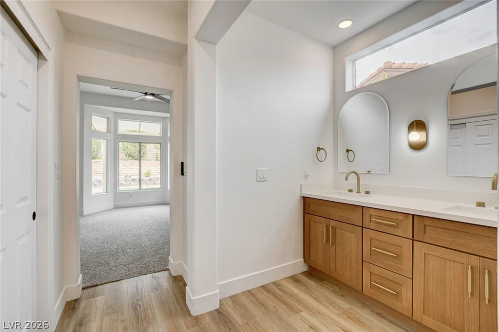 2621 Hanging Rock, Las Vegas, NV 89134
