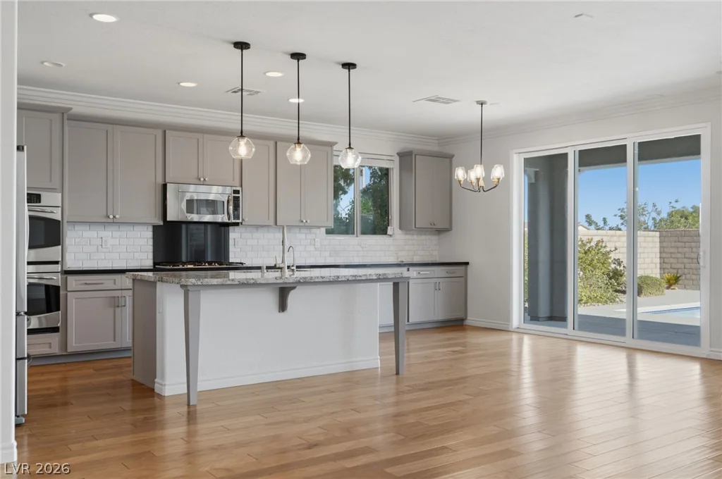12139 Kite Hill, Las Vegas, NV 89138