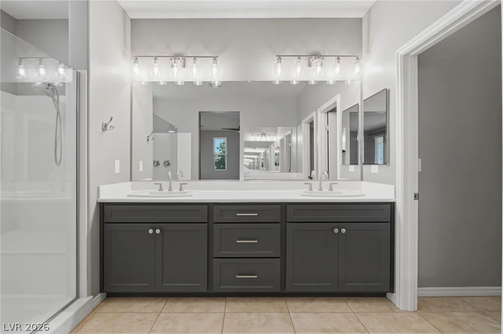 12139 Kite Hill, Las Vegas, NV 89138