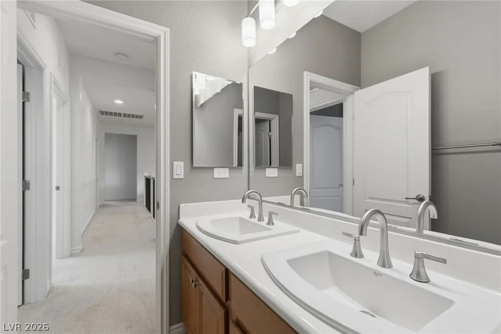 12139 Kite Hill, Las Vegas, NV 89138
