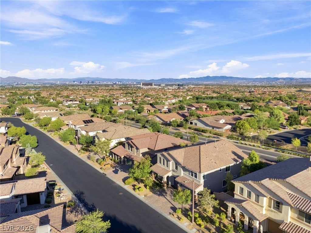 12139 Kite Hill, Las Vegas, NV 89138