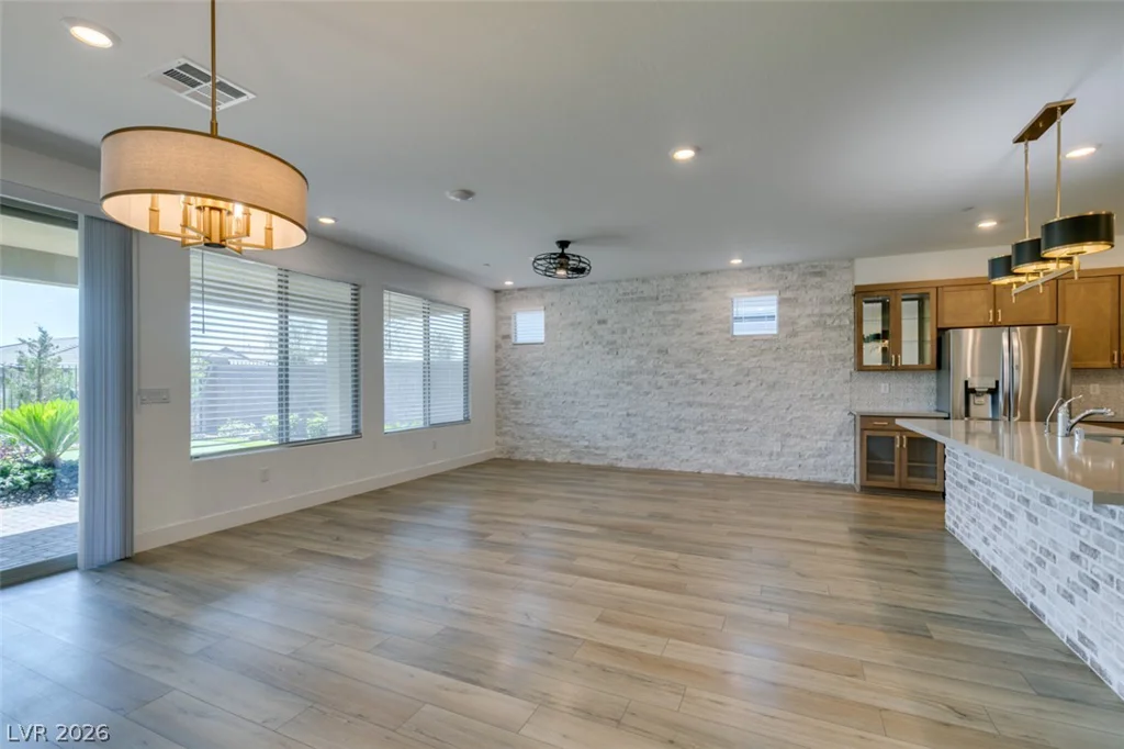 10184 Chrysolite, Las Vegas, NV 89143