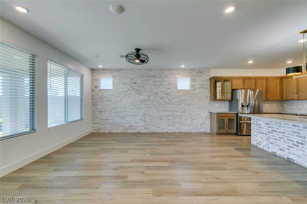 10184 Chrysolite, Las Vegas, NV 89143