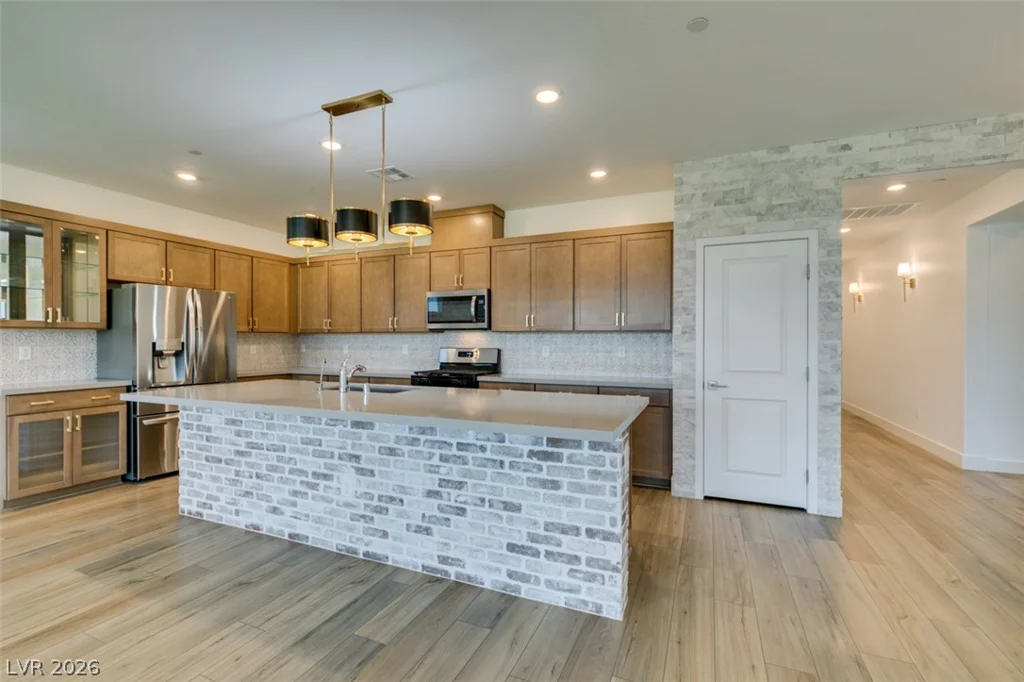 10184 Chrysolite, Las Vegas, NV 89143