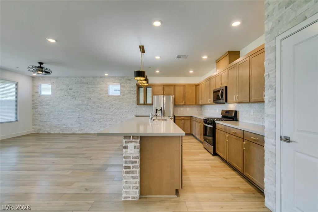 10184 Chrysolite, Las Vegas, NV 89143