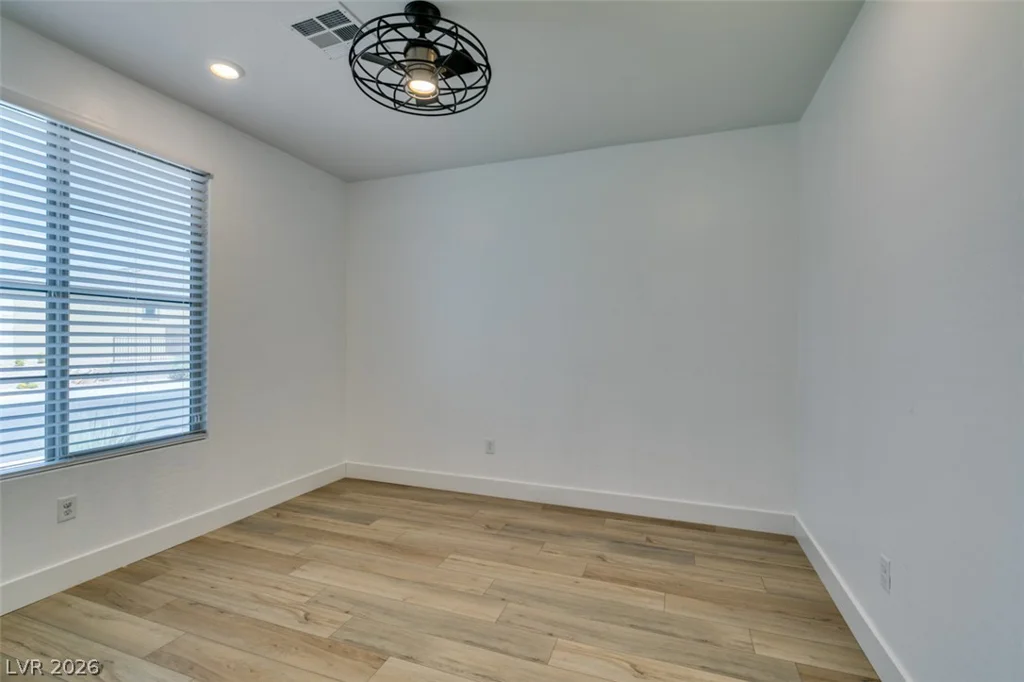 10184 Chrysolite, Las Vegas, NV 89143