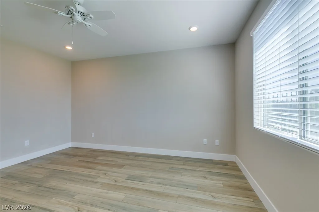 10184 Chrysolite, Las Vegas, NV 89143