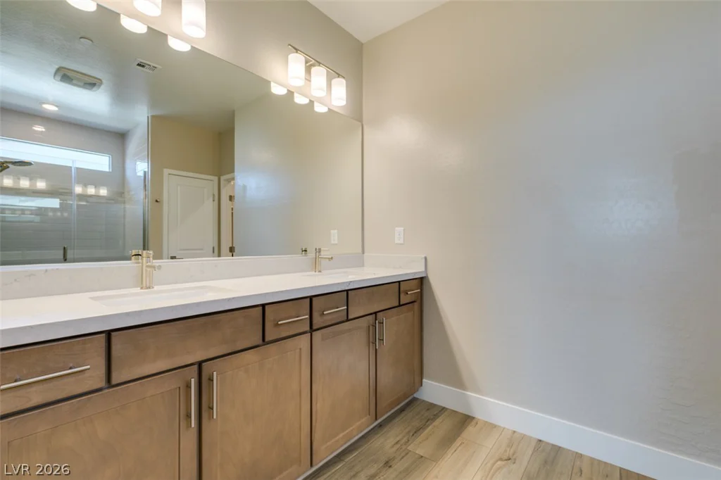 10184 Chrysolite, Las Vegas, NV 89143