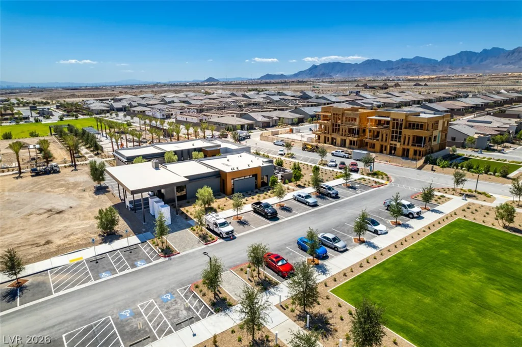 10184 Chrysolite, Las Vegas, NV 89143