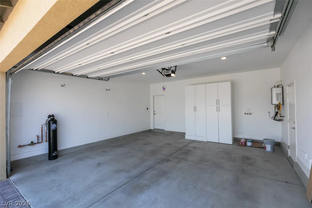 10184 Chrysolite, Las Vegas, NV 89143