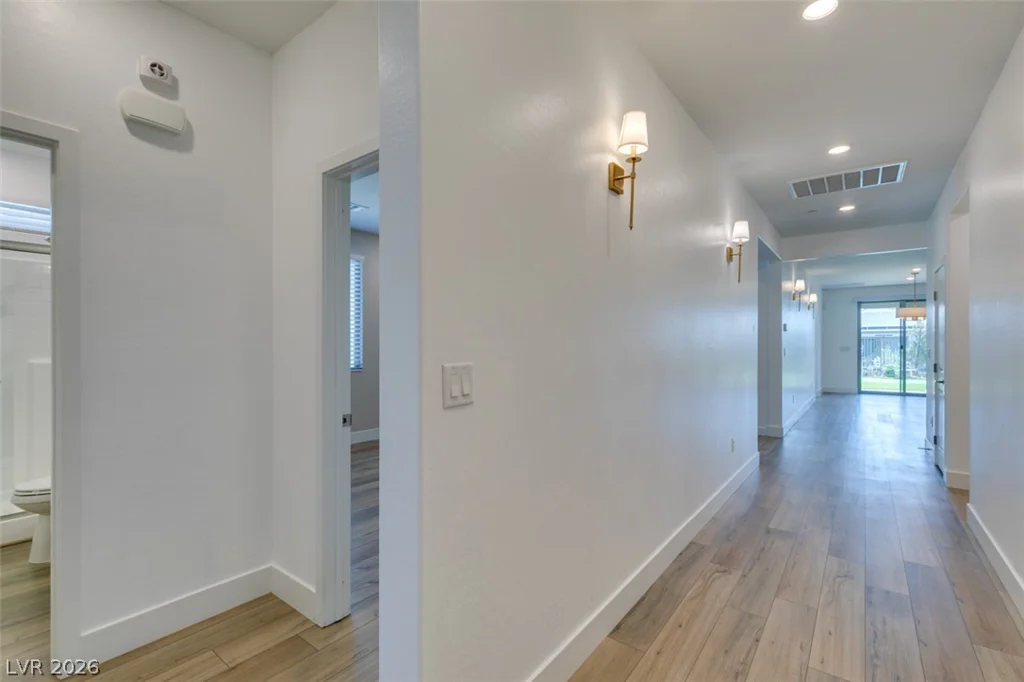 10184 Chrysolite, Las Vegas, NV 89143