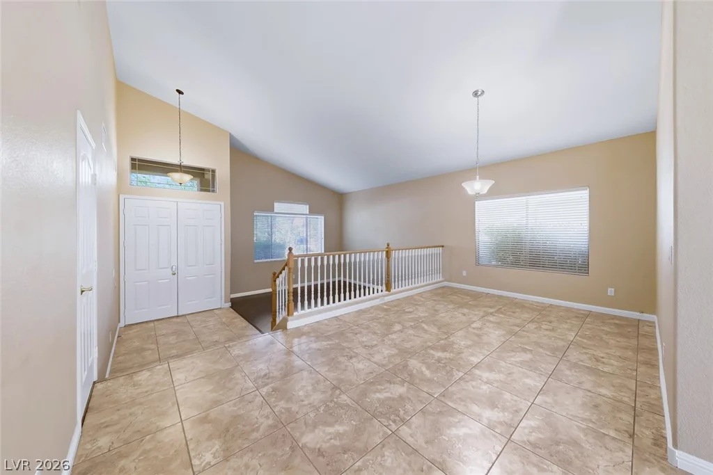 10501 Pacific Palisades, Las Vegas, NV 89144