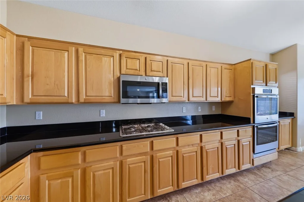 10501 Pacific Palisades, Las Vegas, NV 89144