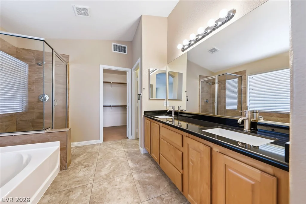 10501 Pacific Palisades, Las Vegas, NV 89144