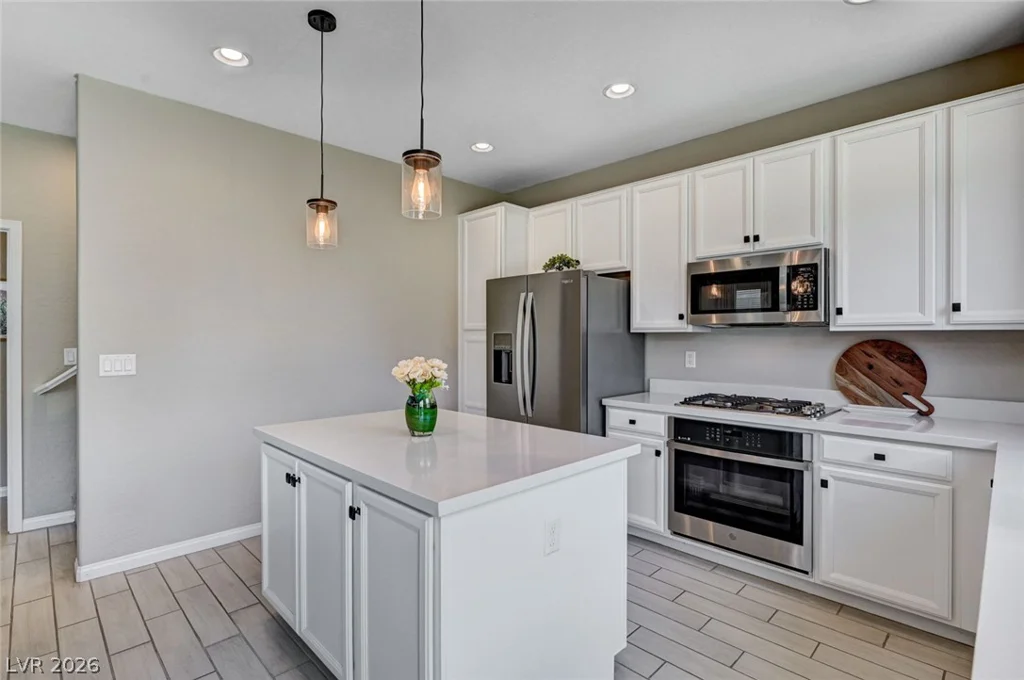372 Silva, Henderson, NV 89011