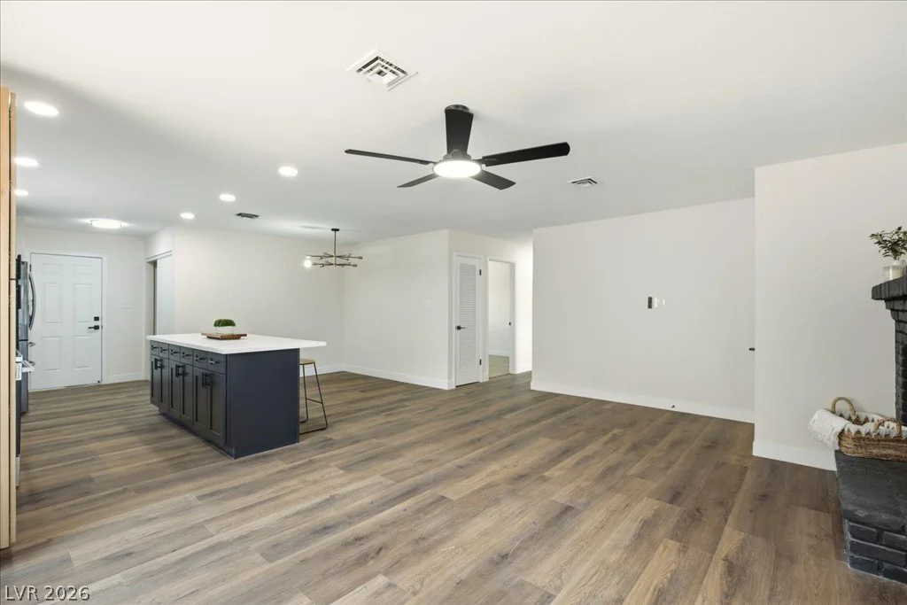 3912 Casa Grande, Las Vegas, NV 89102