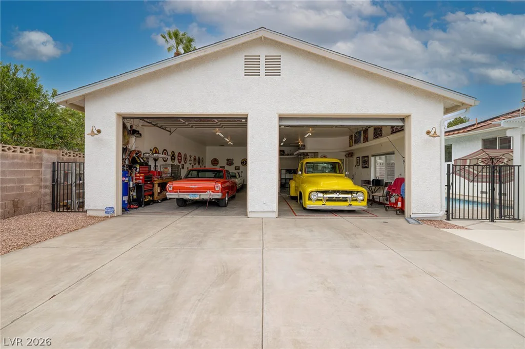 991 Perez, Las Vegas, NV 89123