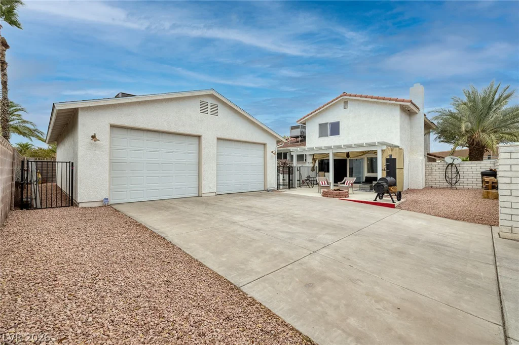991 Perez, Las Vegas, NV 89123