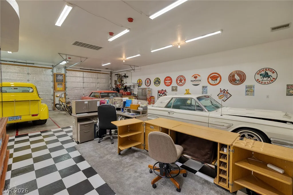 991 Perez, Las Vegas, NV 89123