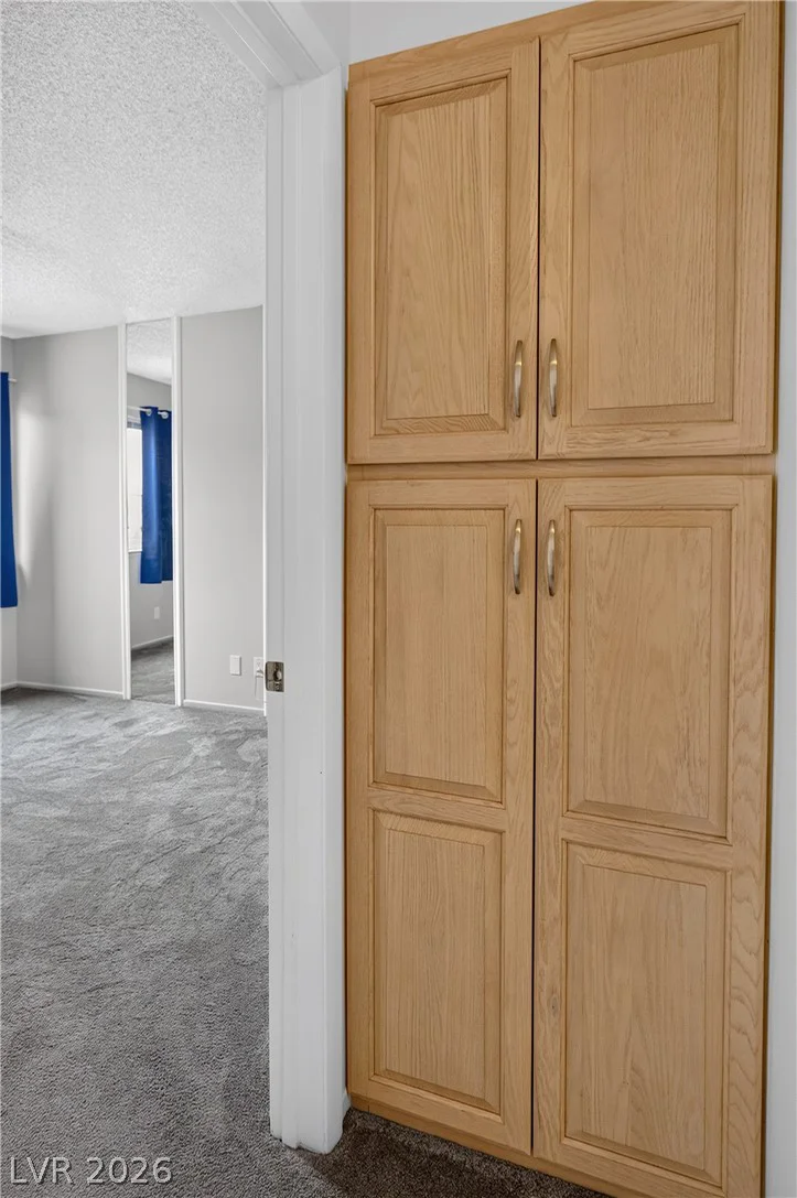 991 Perez, Las Vegas, NV 89123