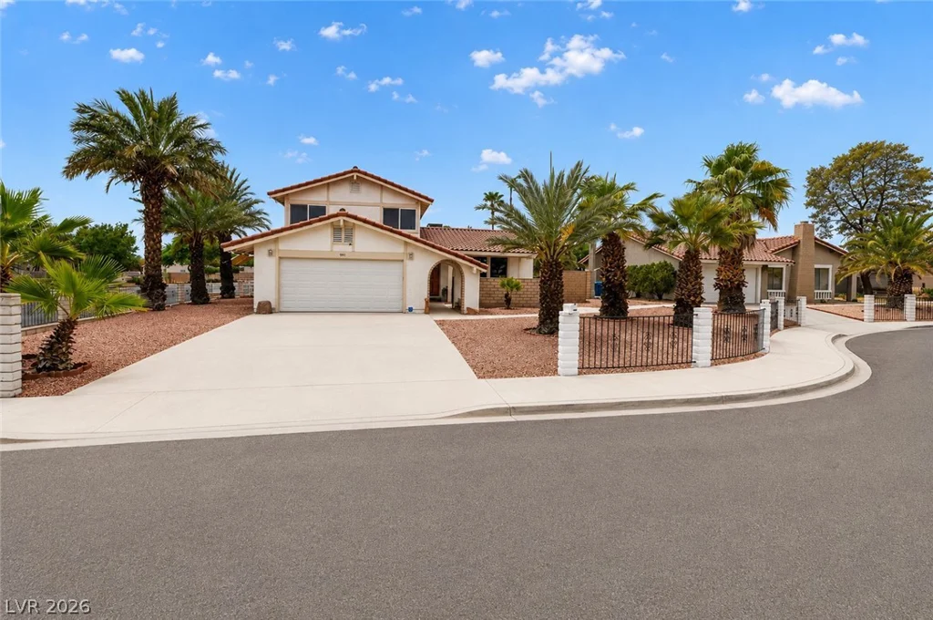 991 Perez, Las Vegas, NV 89123