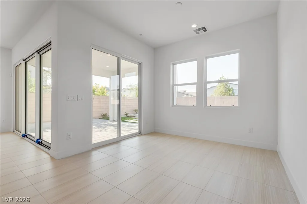 10226 Pleasant Knoll, Las Vegas, NV 89166