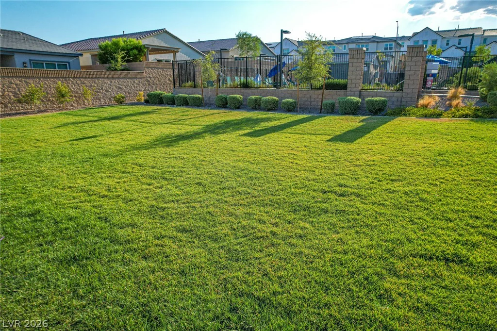 10226 Pleasant Knoll, Las Vegas, NV 89166