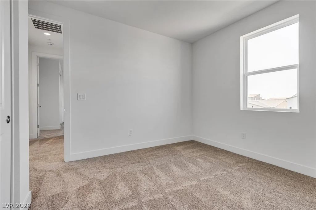 10226 Pleasant Knoll, Las Vegas, NV 89166