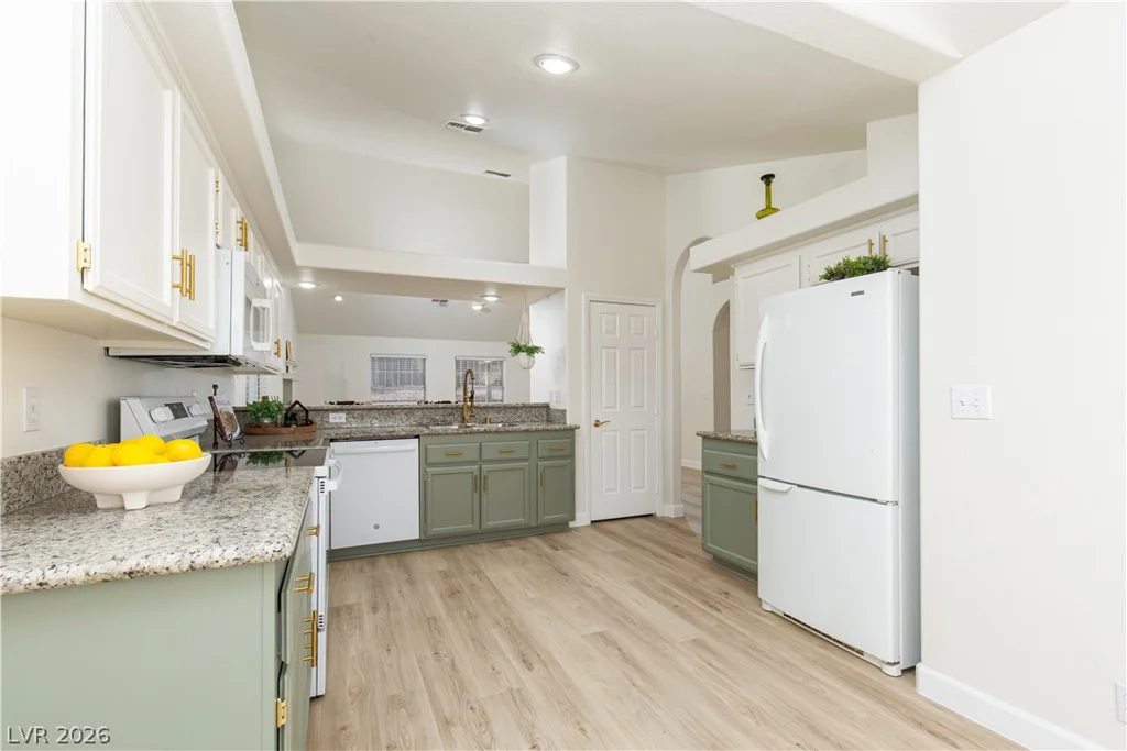 424 Mountain Top, Henderson, NV 89002