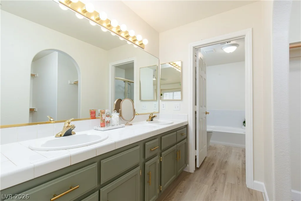424 Mountain Top, Henderson, NV 89002