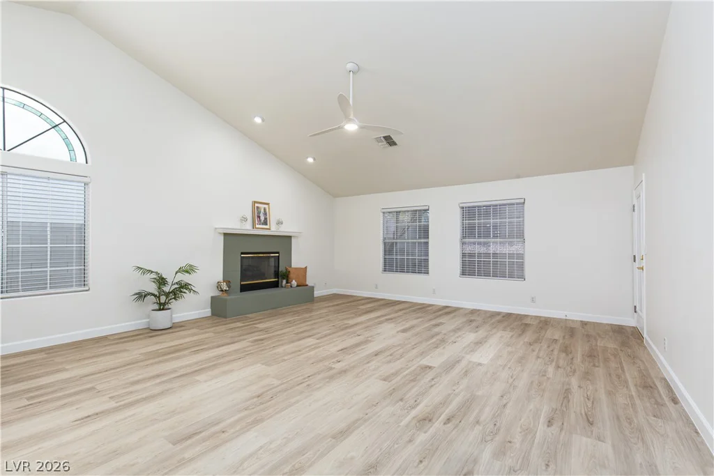 424 Mountain Top, Henderson, NV 89002
