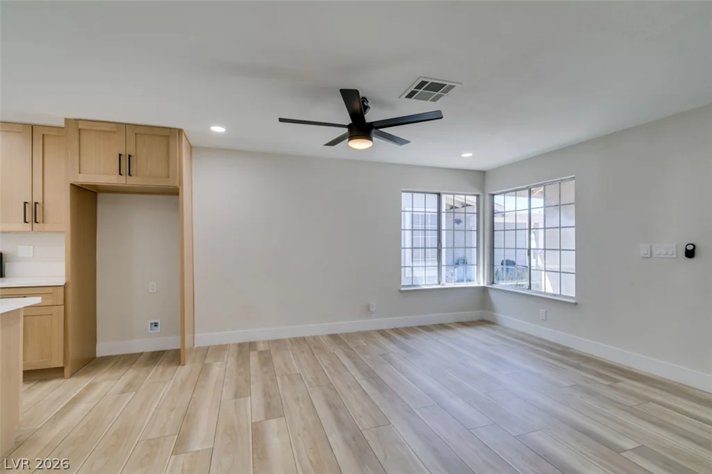 1640 Divinity, Las Vegas, NV 89142