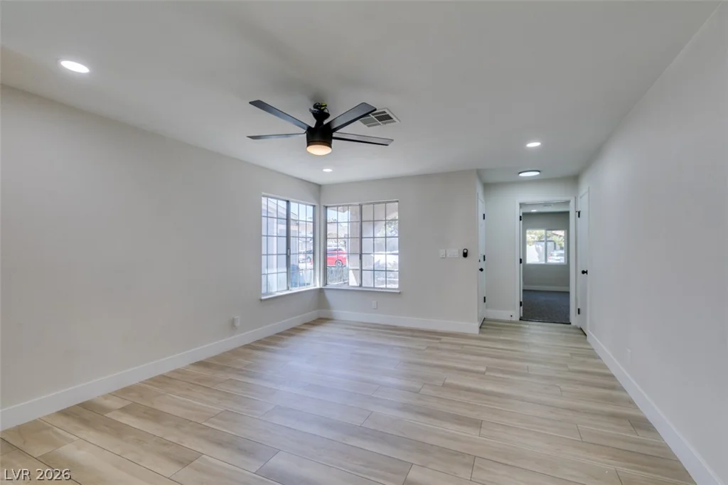 1640 Divinity, Las Vegas, NV 89142