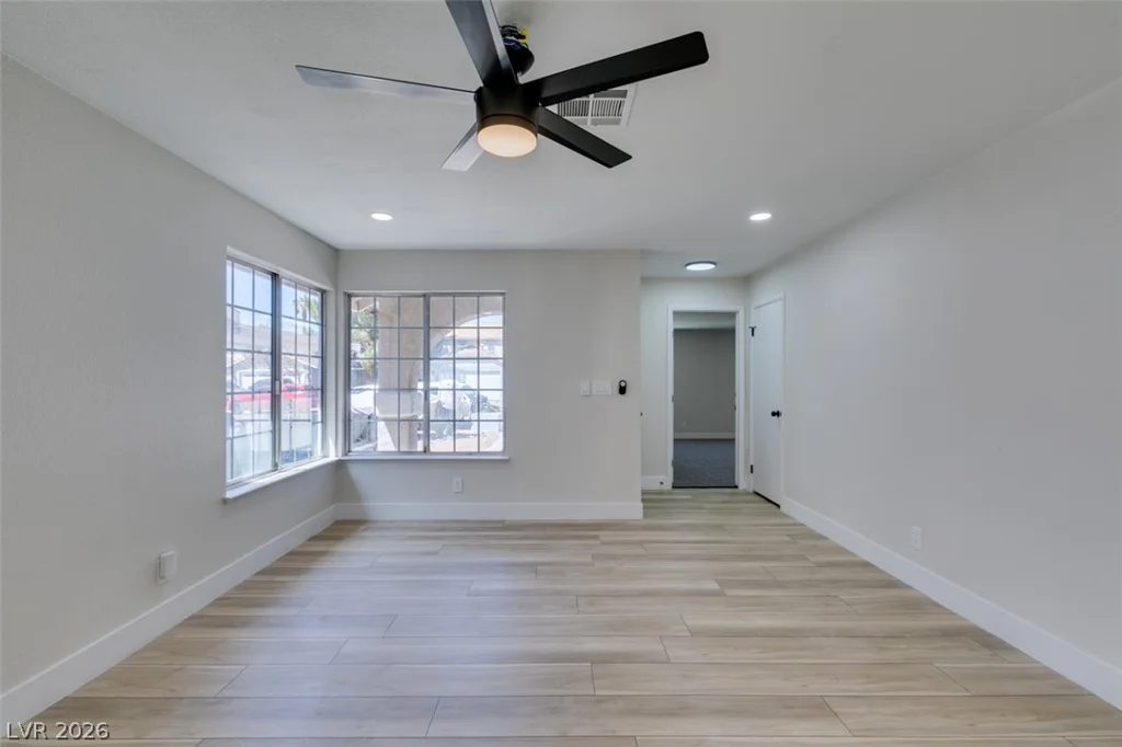 1640 Divinity, Las Vegas, NV 89142