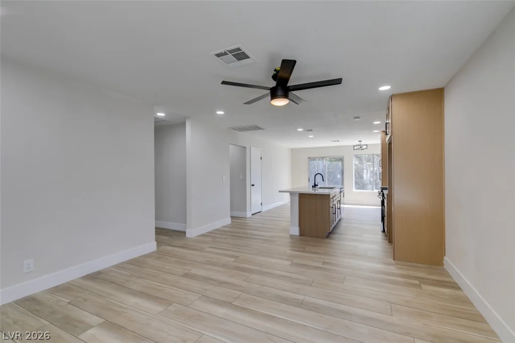 1640 Divinity, Las Vegas, NV 89142