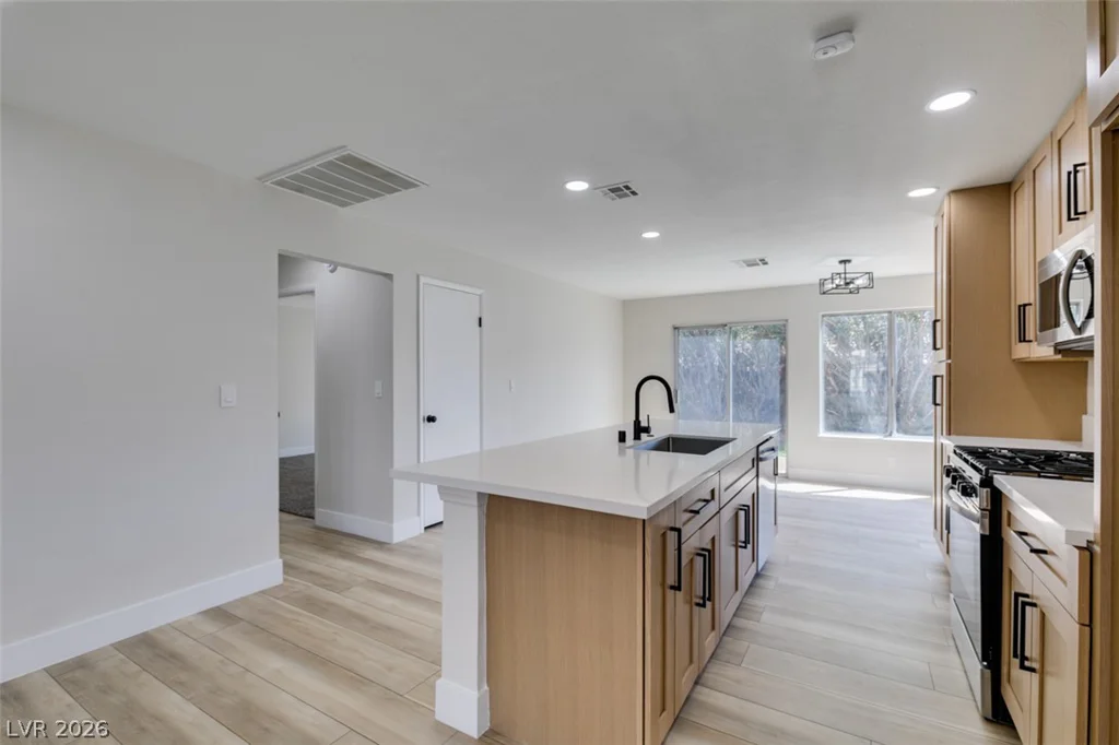 1640 Divinity, Las Vegas, NV 89142