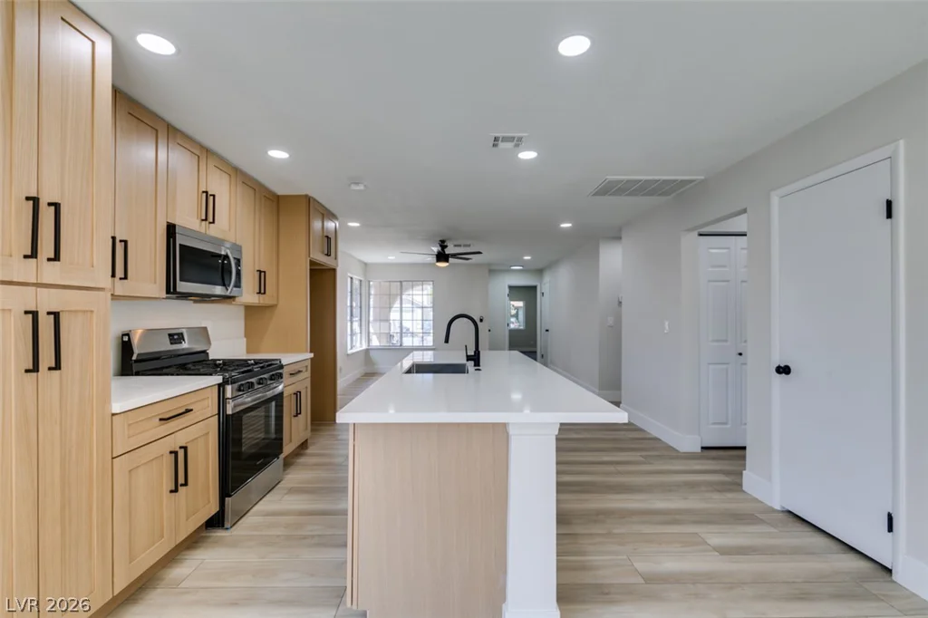 1640 Divinity, Las Vegas, NV 89142