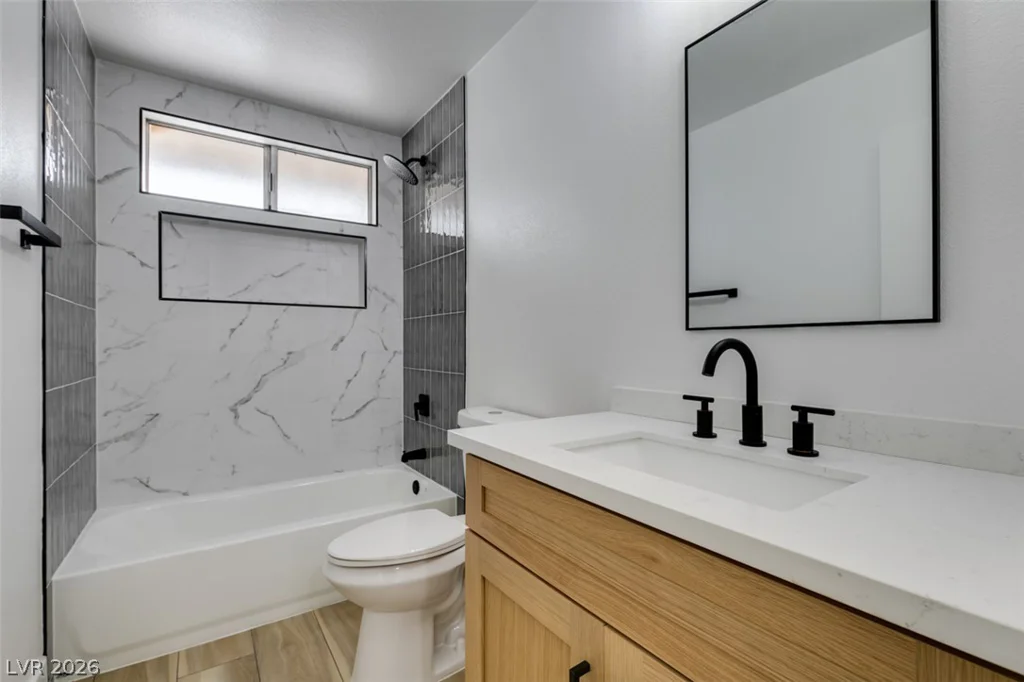 1640 Divinity, Las Vegas, NV 89142