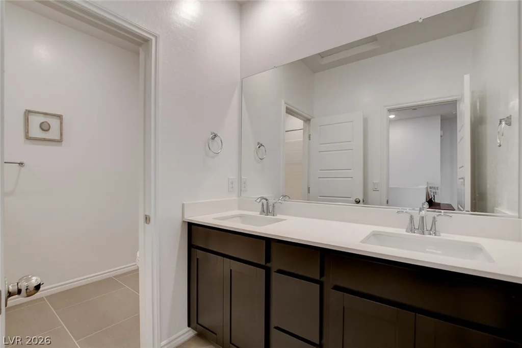 600 Carriage Hill, Las Vegas, NV 89138