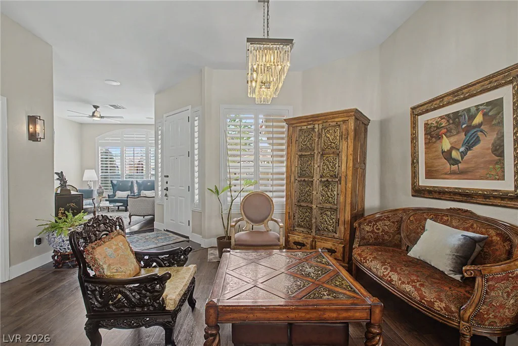 8624 Desert Bird, Las Vegas, NV 89145
