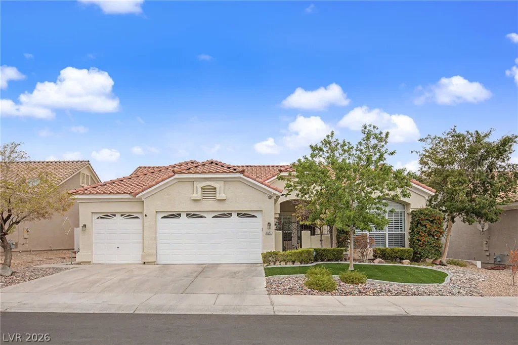8624 Desert Bird, Las Vegas, NV 89145