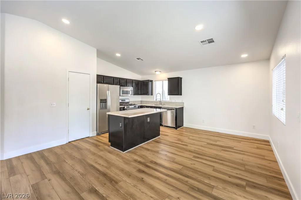 8908 Spinning Wheel, Las Vegas, NV 89143