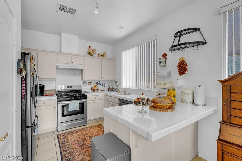 1853 Windward, Henderson, NV 89012