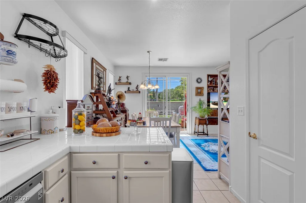 1853 Windward, Henderson, NV 89012