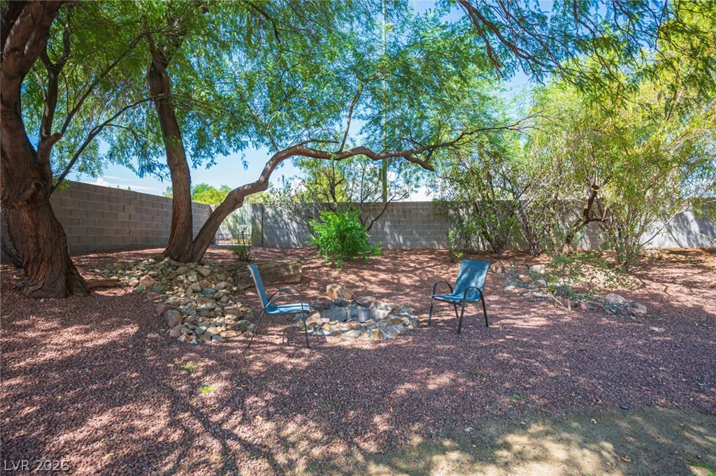 7845 Mission Point, Las Vegas, NV 89149