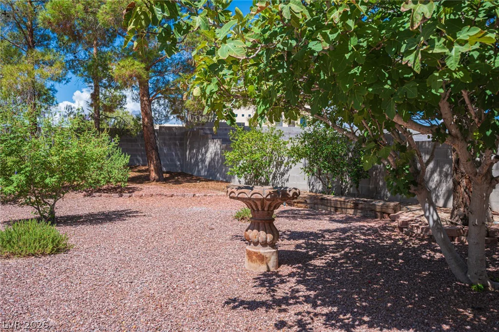 7845 Mission Point, Las Vegas, NV 89149