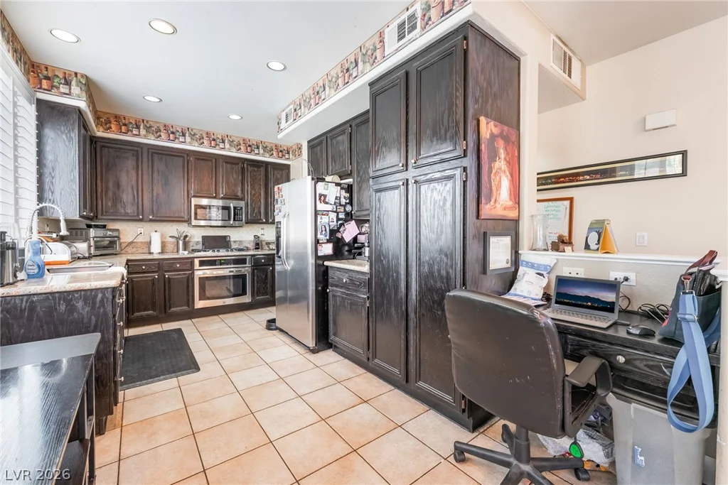 8185 Bonaventure, Las Vegas, NV 89147